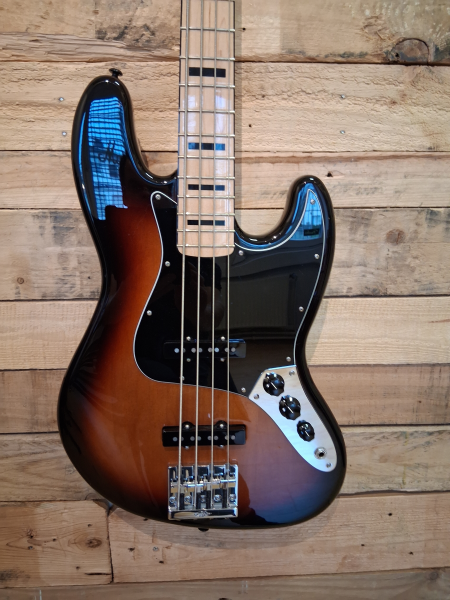 Preview: Fender Geddy Lee Signature Jazz Bass, 3-Tone Sunburst, gebraucht